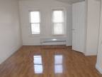 Nice Studio Apartment Close to Everything