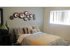 $1050 / 2br - 800ft² - Sierra Vista 2 Bedroom 1 Bath Apartment Available July