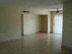 $1000 / 2br - 950ft² - 2 Bed, 2 Bath Apartment one street from El Paseo