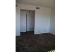 $550 / 1br - 514ft² - LARGE Room Flats! Excellent area and SECURE!