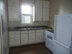 $675 / 3br - Large upper level 3 bedroom