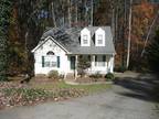 $1195 / 3br - 1400ft² - NEW Listing! Cape Cod Home w/ Hardwoods