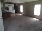 $750 / 4br - 1120ft² - 4 bedroom 2 bath mobile home