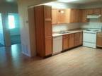 $500 / 2br - Newer Remodeled 2 bedroom 1 bath apartment in Hammond IL.