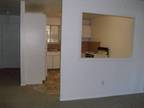$720 / 2br - 930ft² - CENTRAL LOCATION & EASY FREEWAY ACCESS!!