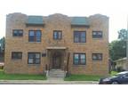 $750 / 2br - Awesome 2 Bedroom Units in Milwaukee - Heat Included