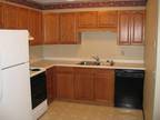 $595 / 2br - 2 BEDROOM RECENTLY RENOVATED