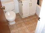 $350 / 1br - 750ft² - Clean and Quite Apt.