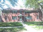 $550 / 2br - 1000ft² - 1340 S. 25th- LARGE 2 BED with DEN, W/D Hook-ups