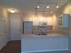 Sublet 1 bed/1 bath apt w/1-car garage with option to renew; amazing amenities p