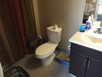 roommate wanted to share a 2bd, 2ba room in Seattle Downtown