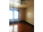 $525 / 3br