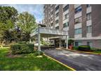 2 bdrm condo close to all, util incl