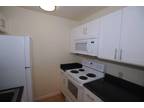 $2450 / 2br - 962ft² - Walk to virtually everything! 2br bedroom