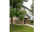 $640 / 2br - 920ft² - Flock to Flickertail!-2 bedroom (South of West Acres