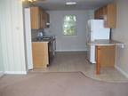 $1165 / 2br - 880ft² - ➝ Spacious 2 BR W/ Washer-Dryer