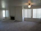 $1095 / 2br - **Beautiful View, W/D included Gated.