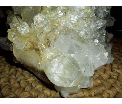 Exceptionally Very Gorgeous Large Quartz Crystals with Galena &amp; Inclusions Clust is a White Collectibles for Sale in New York NY
