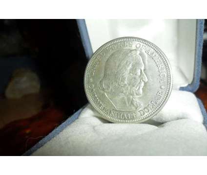 Exceptionally a Rare Coin Columbian Commemorative Silver Half Dollar 1892-P Pure is a White Coins for Sale in New York NY