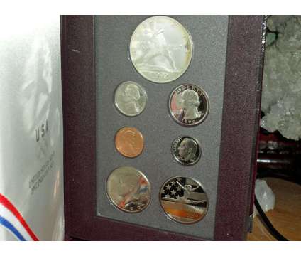 Exceptional United State Mint-Prestige Silver Proof Set- 1992-S Olympic Basebal is a Black Coins for Sale in New York NY