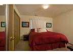 3 Beds - Lakeview Park