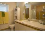 2 Beds - Lakeview Park