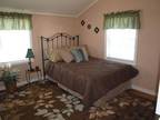 2 Beds - Brookfield Gardens Apartments & Townhomes