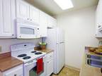 2 Beds - Mariner's Cove Apartments