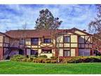 1 Bed - Rocklin Manor Apartments