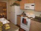 2 Beds - Whispering Creek Villas