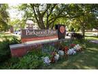 1 Bed - Parkwood Pointe Apartments
