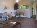 2 Beds - Lakes Apts, The