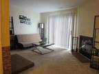 We pay you half deposit! Apt for rent: 2 BD, 1.5 BR. Av. Mid-September (Franklin