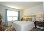 2 Beds - Emerald Point Apartments & Townhomes