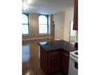2 Beds - South Dearborn Apartments & Lofts