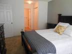 1 Bed - Woodlake Village & Waterpointe Apartments