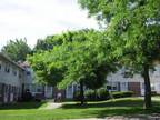 1 Bed - The Townhomes at Meadowbrook