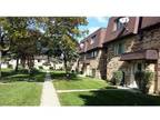 2 Beds - Crestwood Condominiums