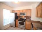 3 Beds - Jamestown Apartments