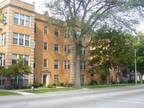 3 Beds - Oak Park Apartments