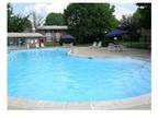 2 Beds - Fountain Parc Apartments & Townhomes