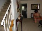 3 Beds - Meadowbrook Apartments