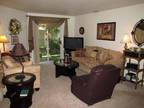 3 Beds - Lakeshore Apartments