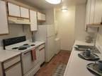 1 Bed - Carriage House Apartments