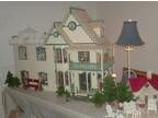 Doll House 10 room Victorian fully Furnished with Family