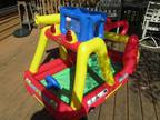 Inflatable Fire engine ball pit -