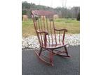 Vintage Rocking Chair--Excellent Condition--- - $40 (Annapolis--Can Deliver)