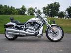 2004 Harley Davidson V-Rod Impact Blue