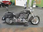SUPER CLEAN 2009 Victory Kingpin Tour Motorcycle
