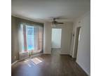 425 South Alexandria Ave - One Bedroom